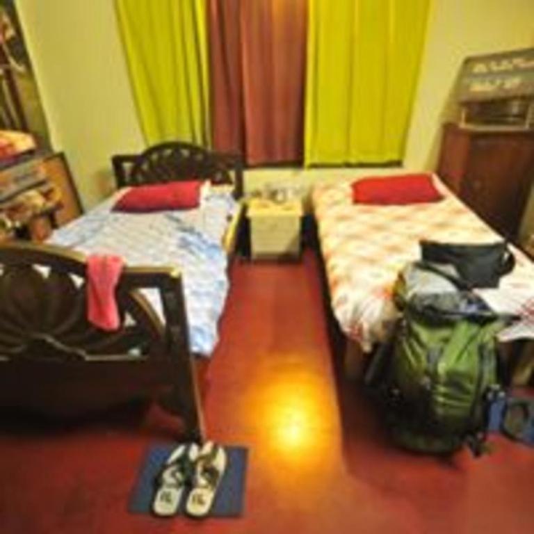 Calcutta Backpackers Homestay -Only For Backpackers & Travellers Luaran gambar